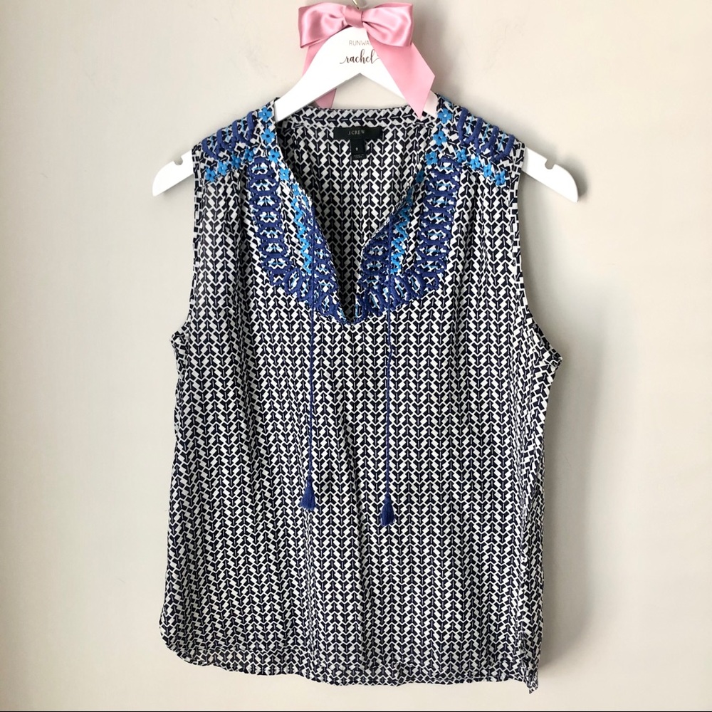 J‎ Crew Sleeveless Blue Sleeveless Blouse Blue Silk Embroidered Geometric Size 8